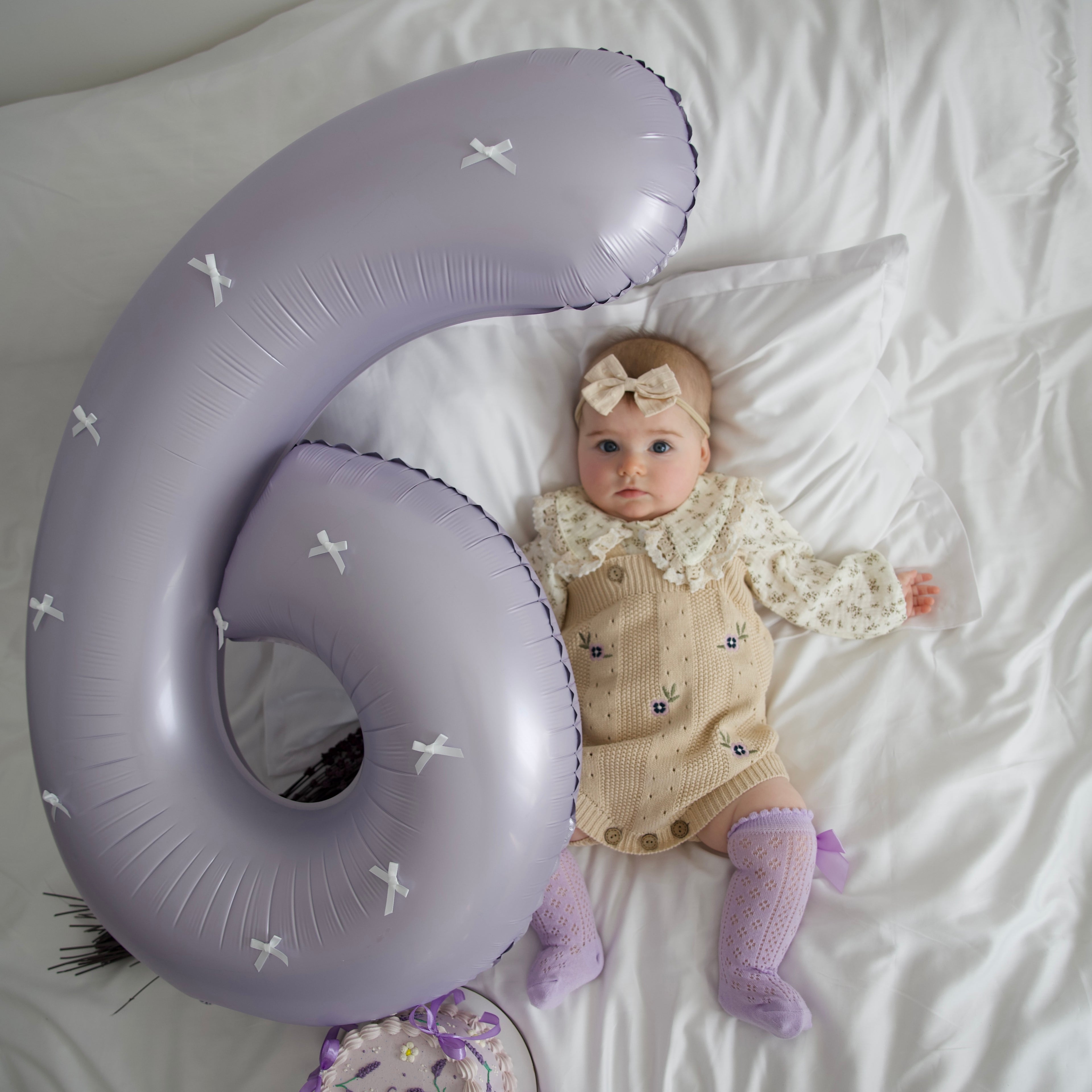 Monthly Baby Photo Shoot Outfit Set | 6-12 Months